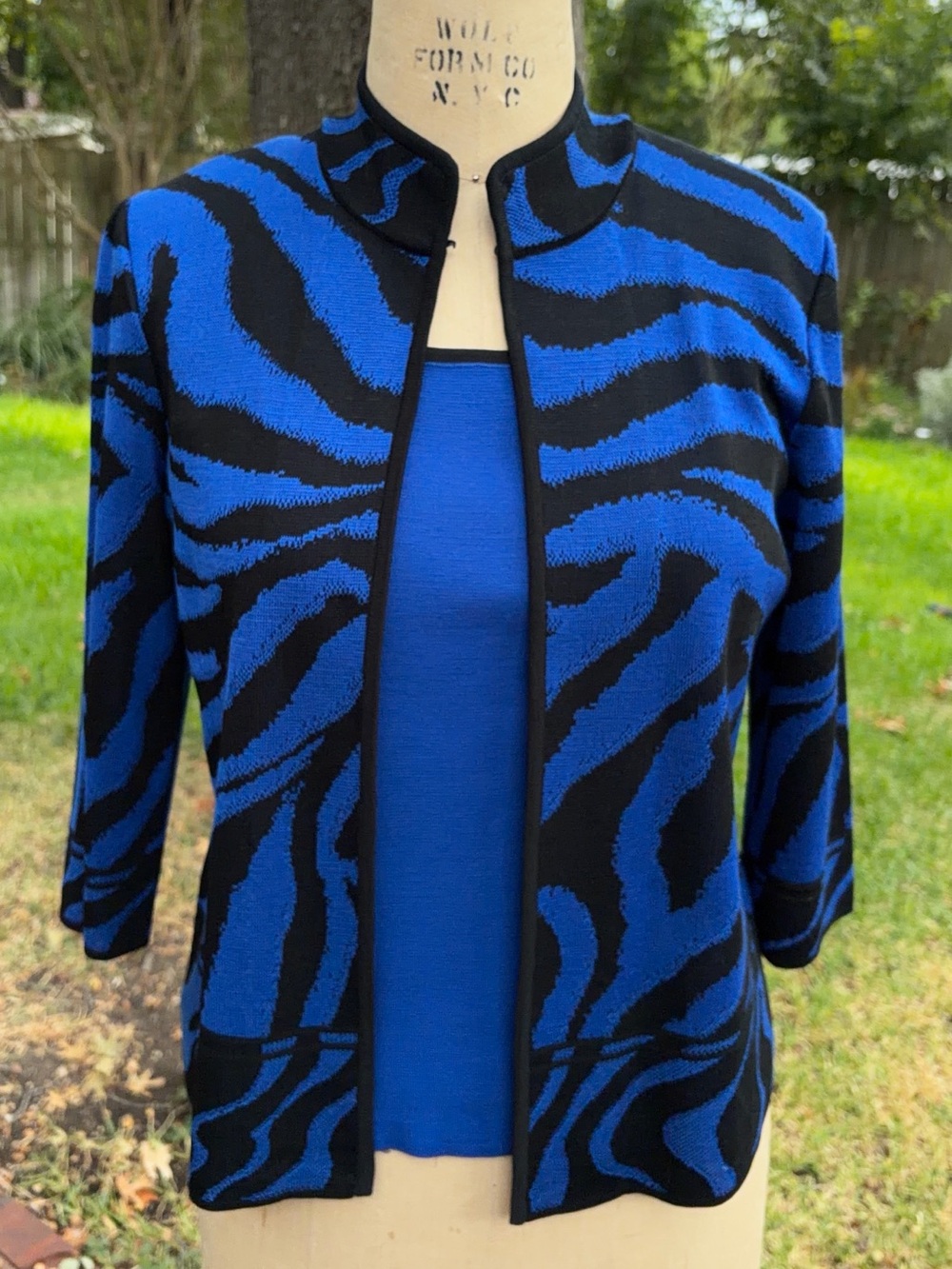 Ming Wang Cobalt Blue Black Zebra Jacquard Knit Jacket Tank 2 Piece Travel Set